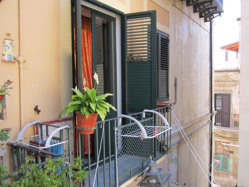 B&B Casa Dei Mille Pizzo  Rum bild